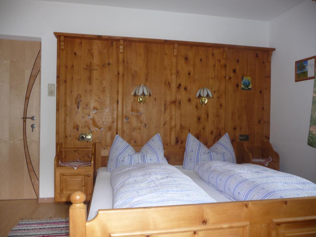 Familie Neunhaeuserer Neustift im Stubaital Exterior photo